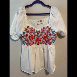 Savanna Jane Large White Embroidered Floral Top